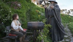 bilbo_baggins_gandalf_hobbit_scene_E1